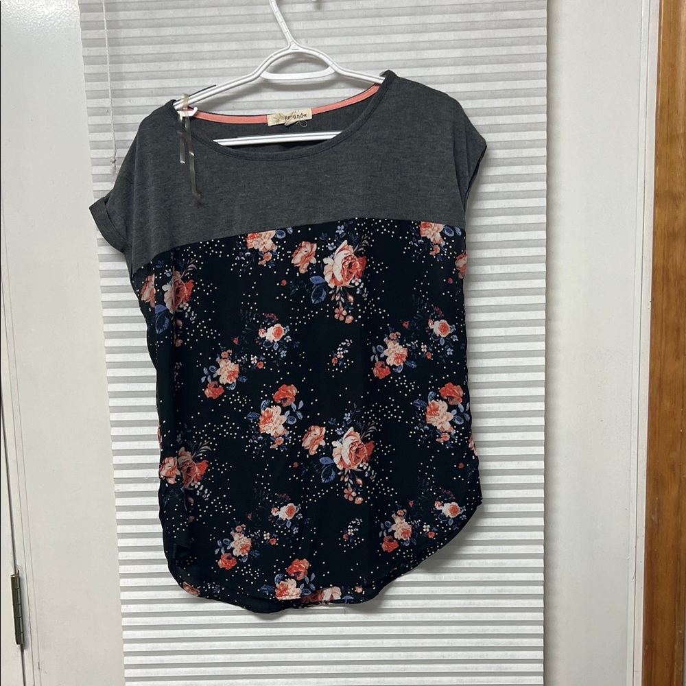 Papermoon Charcoal and Floral Short Sleeve Tee